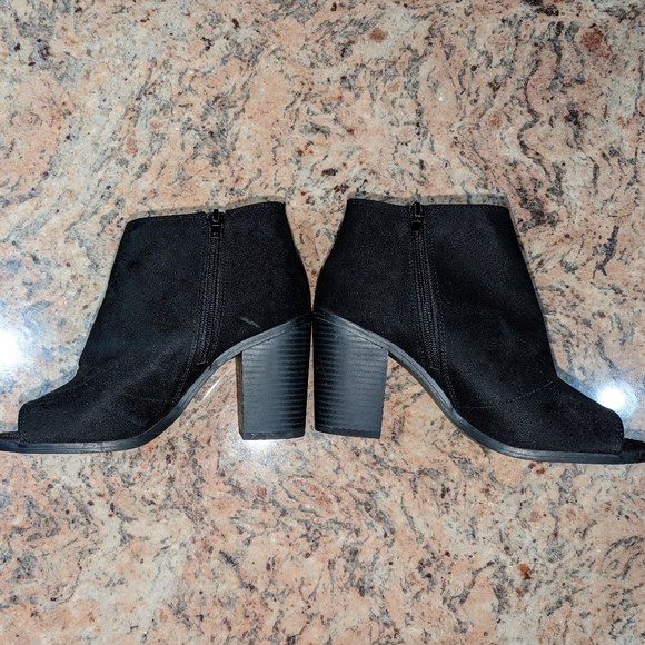Open toe ankle boots - Picture 3 of 6